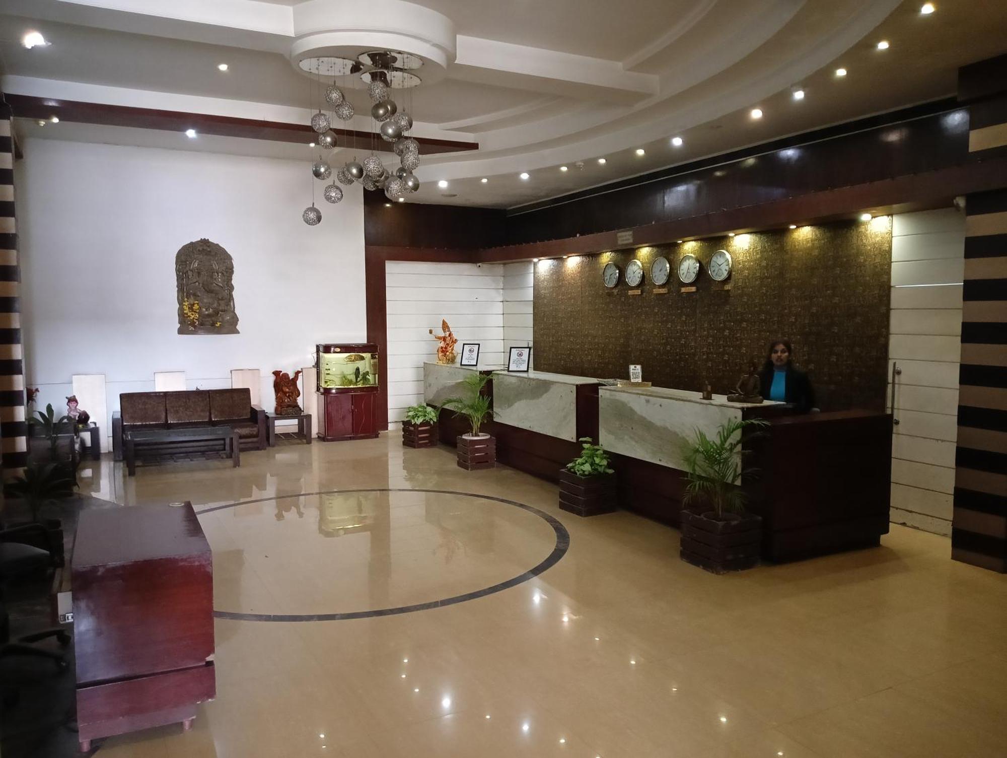 Bk Castles Hotel Jabalpur Dış mekan fotoğraf