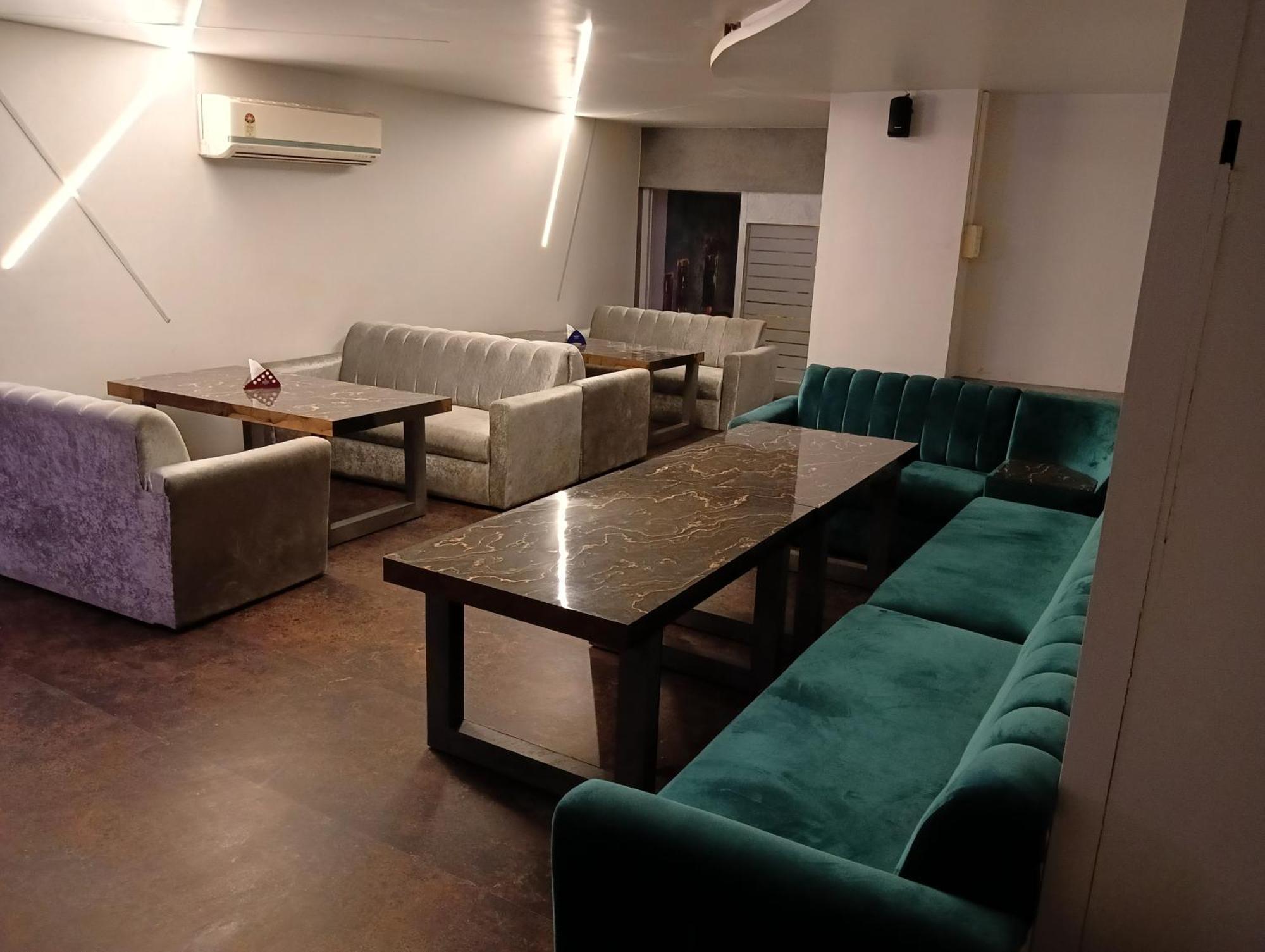 Bk Castles Hotel Jabalpur Dış mekan fotoğraf