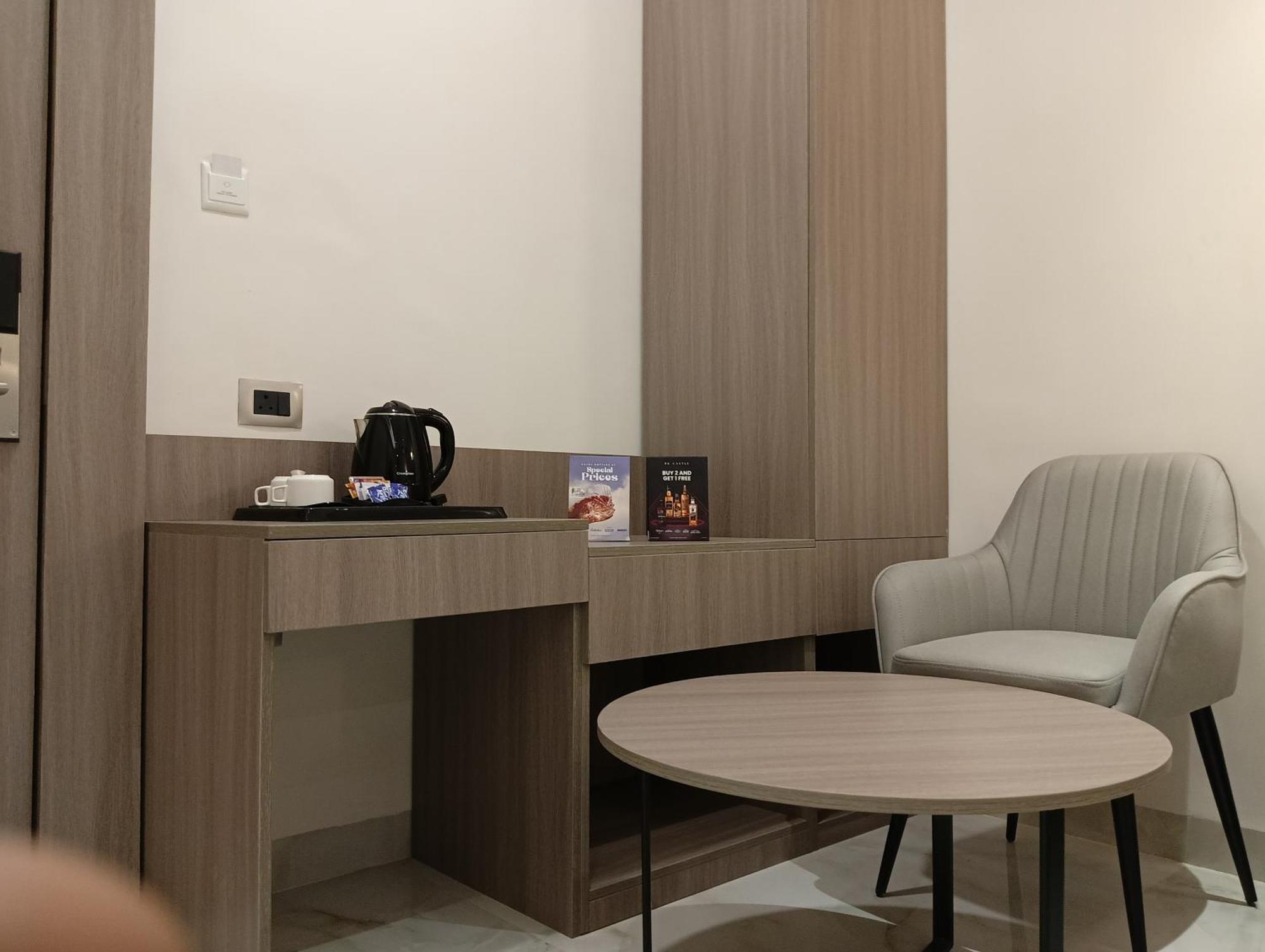 Bk Castles Hotel Jabalpur Dış mekan fotoğraf