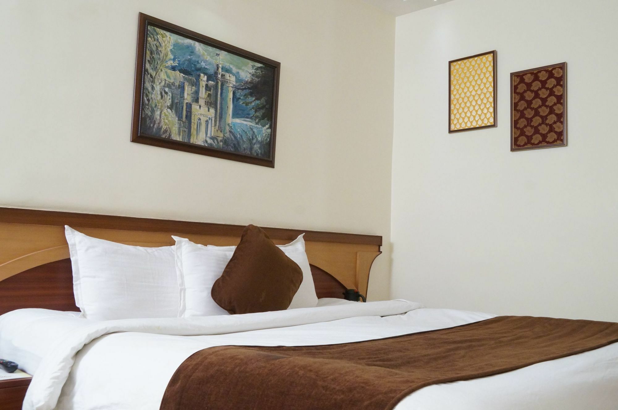 Bk Castles Hotel Jabalpur Dış mekan fotoğraf